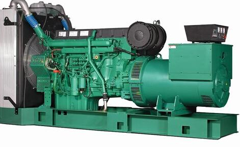 兰西发电机除垢后需要用清水冲洗水冷式机油散热器几次？